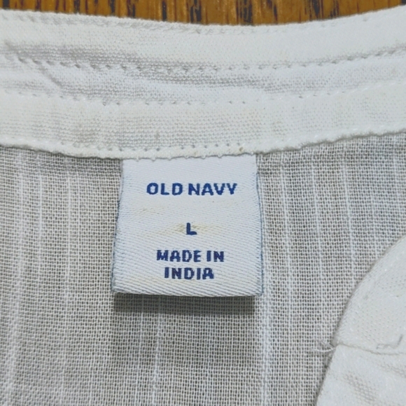 Final price - Light weight button down shirt - Picture 3 of 4